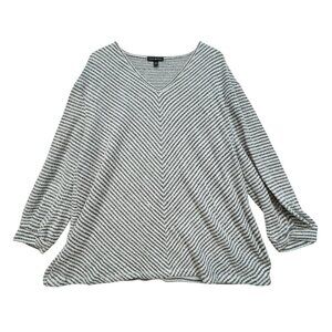 Lane Bryant Womens Chevron Knitted Sweater Size 18/20 Black Gray V-Neck Pullover